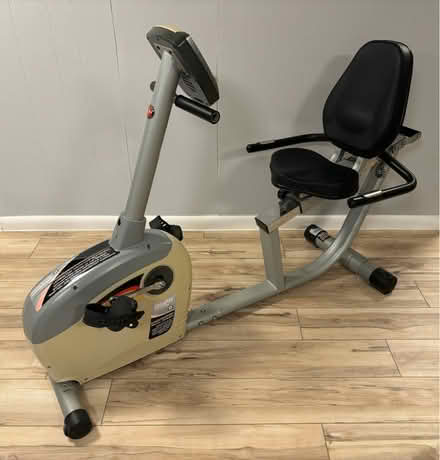 Photo of free exercise bike (Skokie) #1