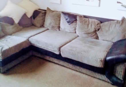 Photo of free Corner sofa (Bromley BR5) #1