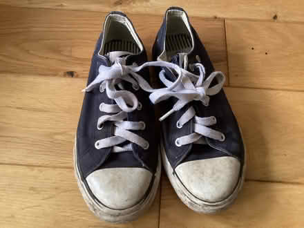 Photo of free children,'s shoes (Glasgow west end) #2