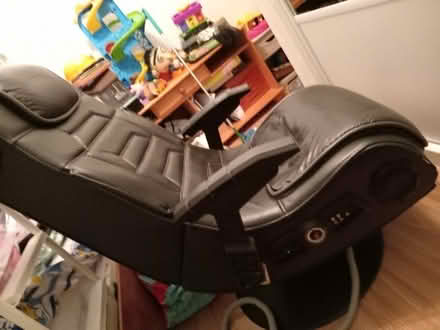 Photo of free gaming chair (West Park WA10) #1