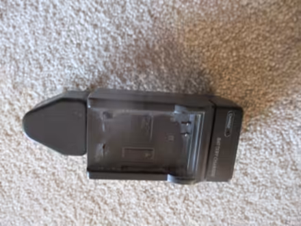 Photo of free battery charger. (Innsworth GL3) #2