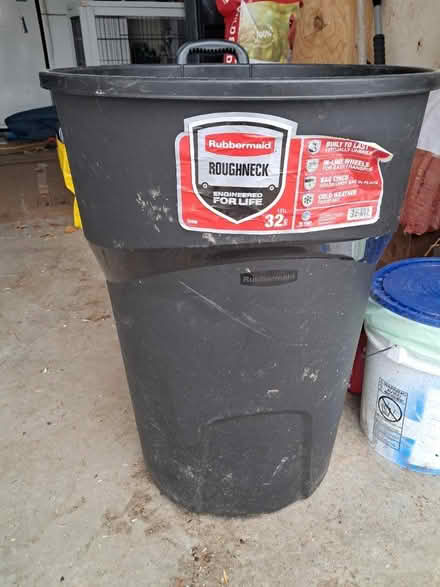 Photo of free 2x large plastic trash cans (Hilldale area) #1