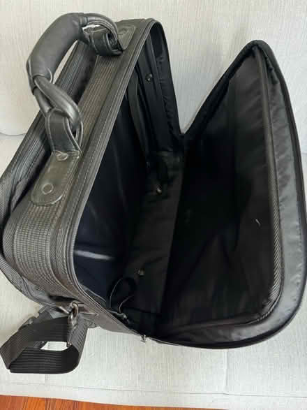 Photo of free Computer travel shoulder bag (Spring Hill) #1