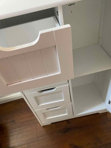Photo of free White bathroom cupboard (Malmesbury SN16) #4