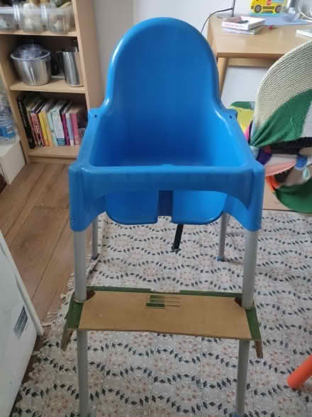 Photo of free Antílope high chair (Beckenham hill) #1