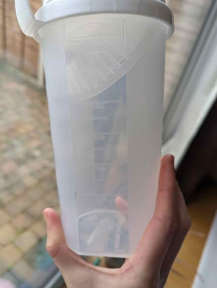 Photo of free water/juice bottle (DA6) #4