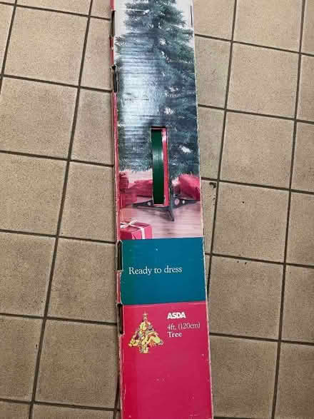Photo of free 4ft fake Xmas Tree plus decorations (Iffley OX4) #2
