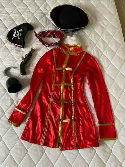 Photo of free Adult Fancy Dress outfits (Bicester Fringford OX27) #4