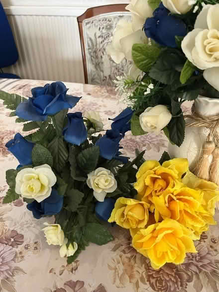 Photo of free Artificial flowers (Springfield MK6) #1