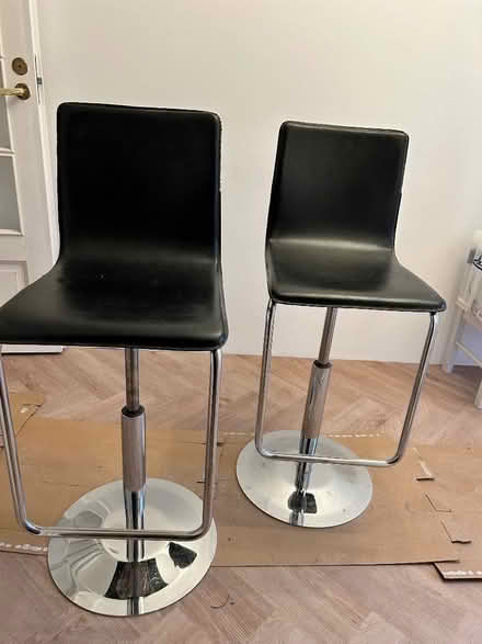 Photo of free Swivel black bar stools (Ivy Hatch TN15) #1
