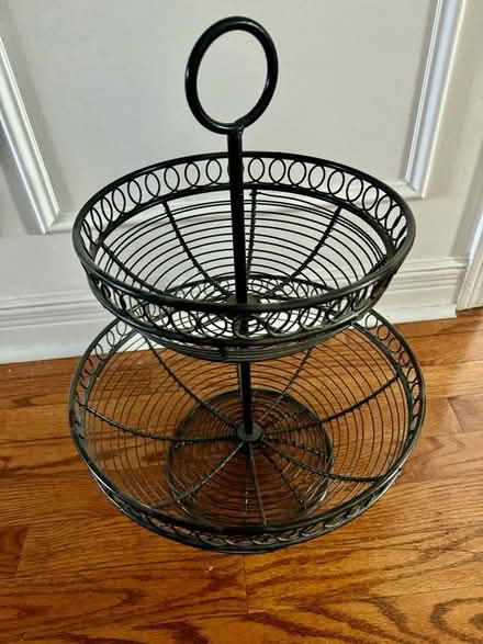 Photo of free 2 Tier Fruit Basket (Mississauga/ Streetsville) #1