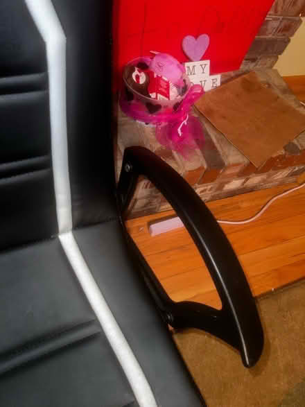 Photo of free XRocker Game Chair (Powder Springs) #2