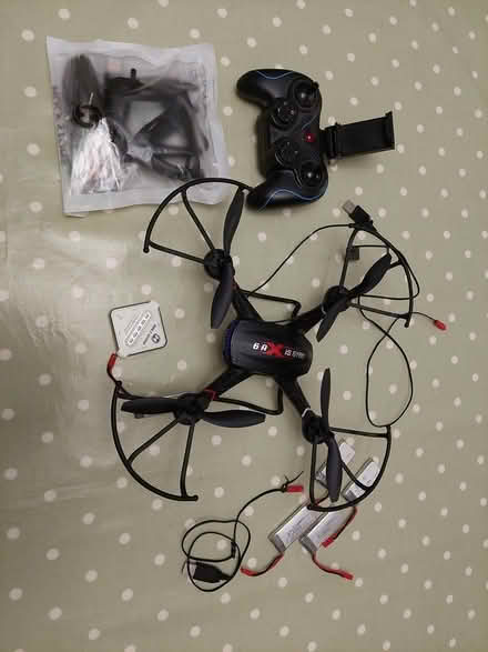 Photo of free Drone (Twickenham TW2) #1