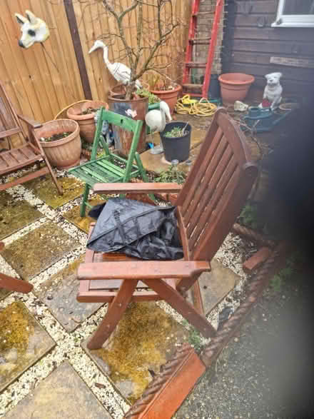 Photo of free Garden furniture (Midhurst) #4
