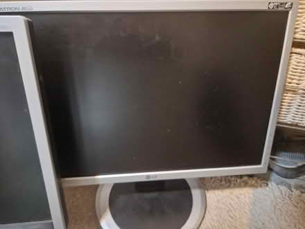 Photo of free 2x UNWANTED monitors (N3 finchley central) #3