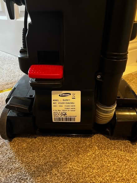 Photo of free Samsung Vacuum Cleaner (Compton RG20) #4