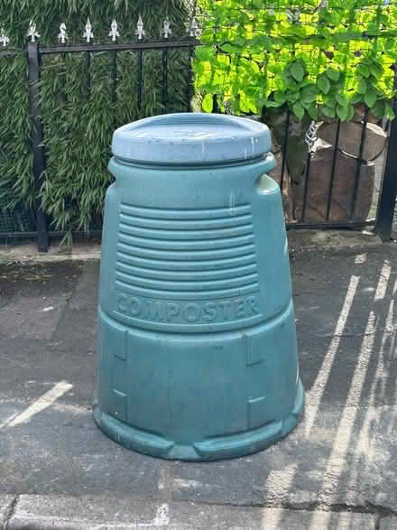 Photo of free Compost bin (Belle isle) #1
