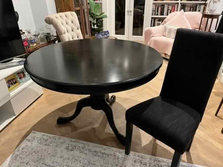 Photo of free 6-seater dining table & chairs (Chiswick W4) #3