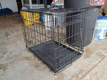 Photo of free Small pet kennel (Hilldale area) #1