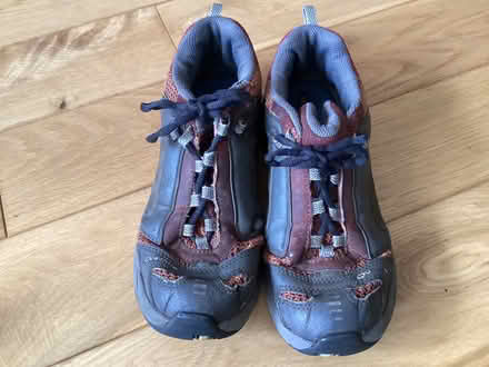 Photo of free children,'s shoes (Glasgow west end) #2