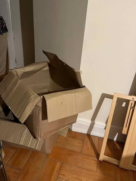 Photo of free boxes (Five Ways B16) #1