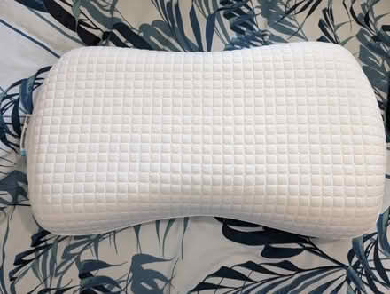 Photo of free IKEA KLUBBSPORRE memory foam pillow (Carterton OX18) #2