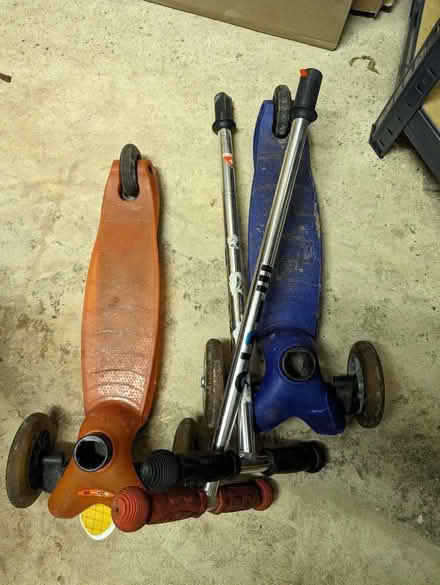 Photo of free 2x children's scooters (Harpenden AL5) #1