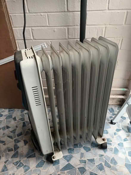 Photo of free Oil Filled Radiator (Bosbury HR8) #2