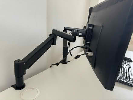 Photo of free Three Samsung computer screens (Carnaby Street W1) #2