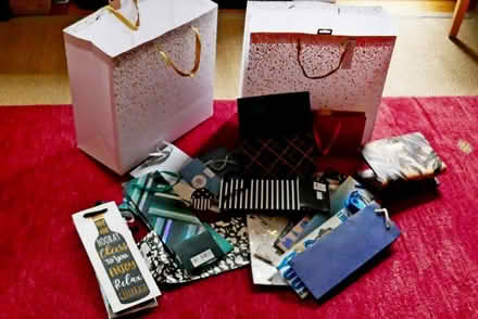 Photo of free multiple gift & bottle bags (Tynemouth NE30) #1