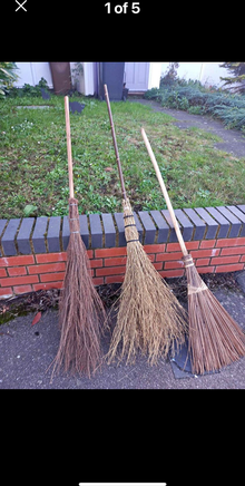 Photo of Broomstick 🧹 (Stevenage SG2) #1