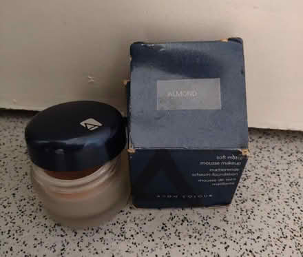 Photo of free Avon soft Matte foundation makeup (Dagenham RM10) #1