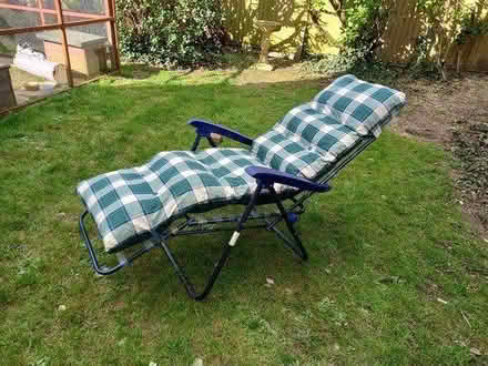 Photo of free Reclining garden chair (Felpham) (Felpham (PO22)) #2