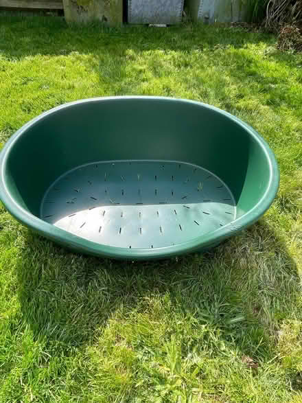 Photo of free Large Dog Basket (Yarnton) #1