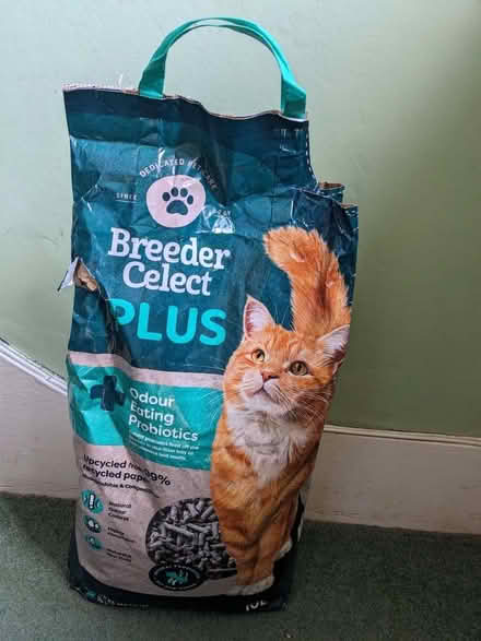 Photo of free Breeder Celect Plus Cat Litter (Purley CR8) #1
