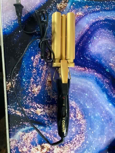 Photo of free Hair Crimper or waver (Framingham) #1