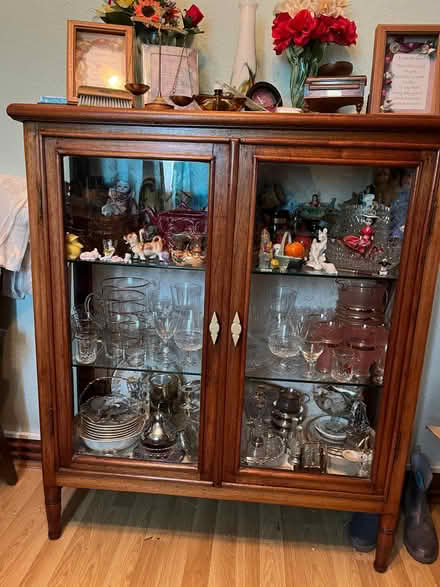 Photo of free glass cabinet (Kilmainham) #1