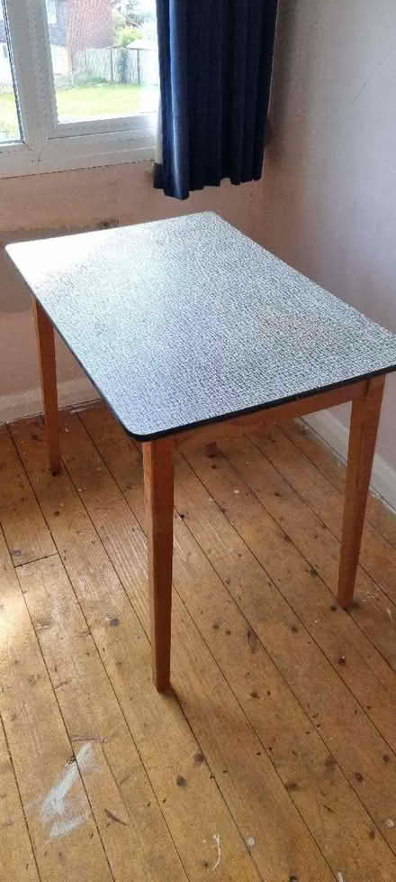 Photo of free Table (Bromley BR2) #2