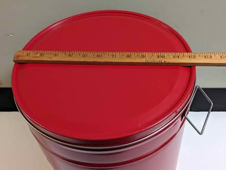 Photo of free Red metal container with lid (Chelsea (10011)) #1