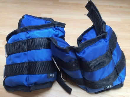 Photo of free Pair of 1 kg ankle weights (Grimsbury OX16) #1