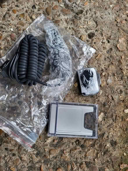 Photo of free New Phone holders for car and GPS receivers (Purley SM6) #4