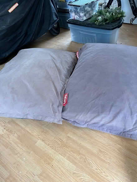 Photo of free 2xFatboy Beanbags (KT12) #1