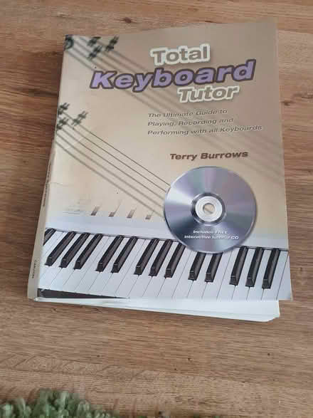 Photo of free Keyboard tutor book and CD (Walderslade ME5) #3