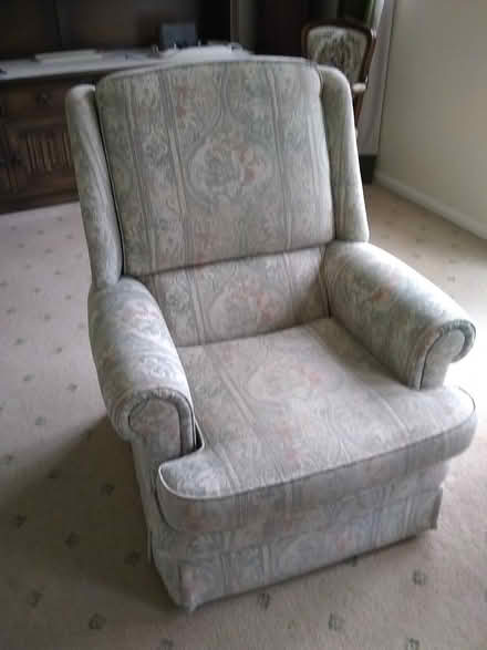 Photo of free Parker Knoll settee, chairs and footstool (Pannal HG2) #4