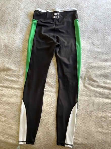 Photo of free Workout leggings (Mount Washington) #1