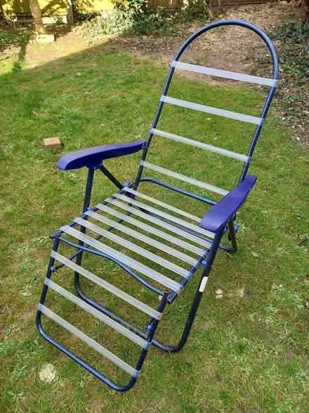 Photo of free Reclining garden chair (Felpham) (Felpham (PO22)) #3