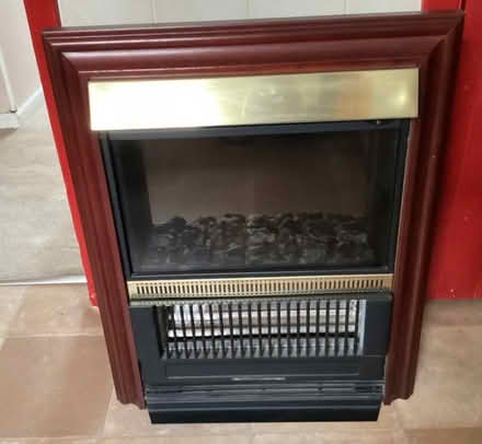 Photo of free Glen 'Avon' Electric fire (Molesey KT8) #3