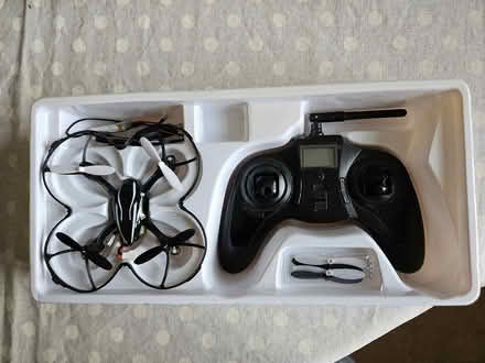 Photo of free Hubsan x4 mini drone (Roffey) #4