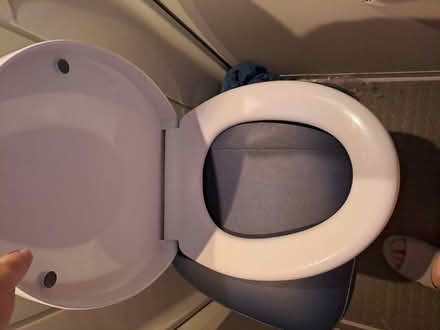 Photo of free toilet seat (HAO near Wembley health centre) #2