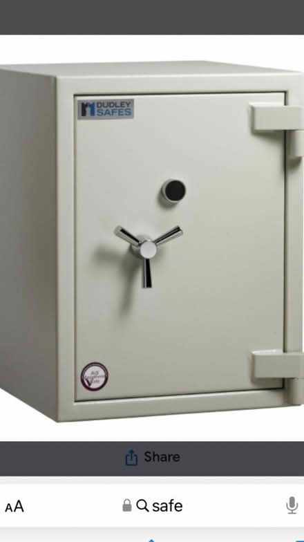 Photo of floor safe (Dunstable) #1